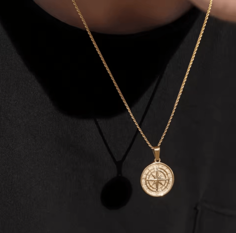 FRGD 18k Compass Necklace